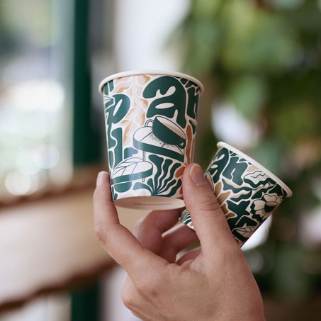 Plastmuggar med tryck